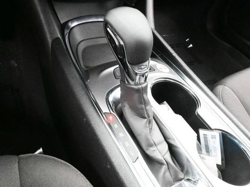 Used 2024 Chevrolet Malibu LT FWD image 21