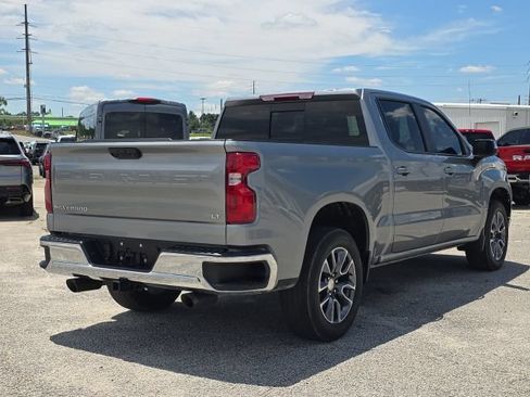 Used 2025 Chevrolet Silverado 1500 LT w/ All Star Edition Plus RWD image 5