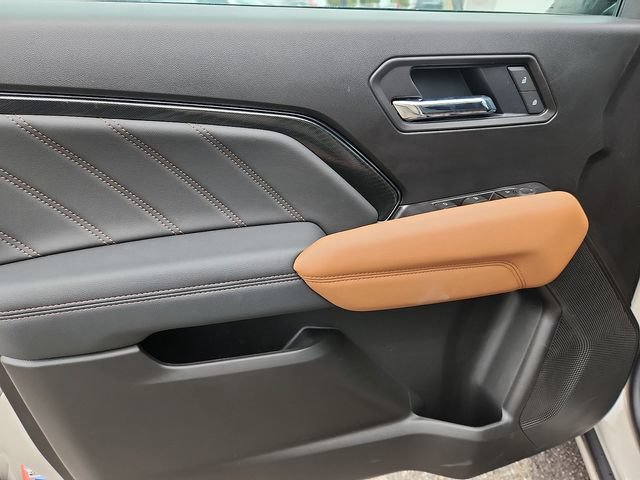New 2026 GMC Canyon AT4 w/ Technology Plus Package AWD/4WD image 8