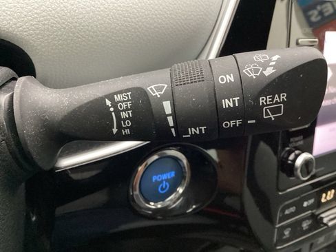 Used 2022 Toyota Prius LE FWD image 21