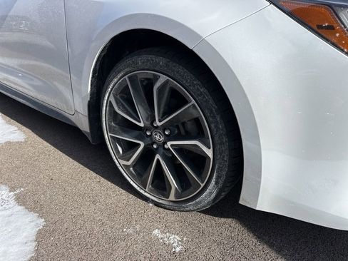 Used 2022 Toyota Corolla XSE image 3