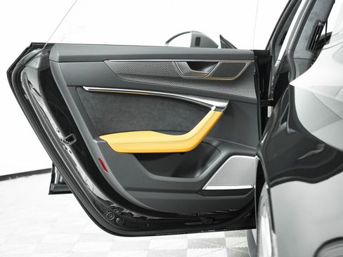 New 2025 Audi RS 7 performance Sportback image 19