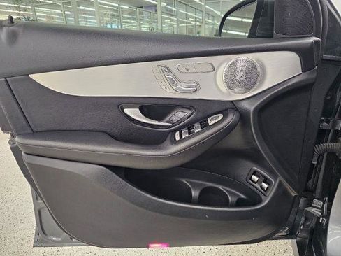 Used 2019 Mercedes-Benz GLC 350e 4MATIC image 26
