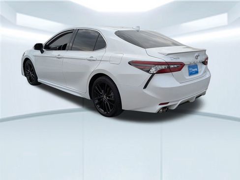 Used 2023 Toyota Camry XSE image 4