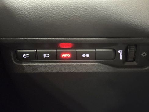 New 2026 Dodge Charger R/T AWD/4WD image 18