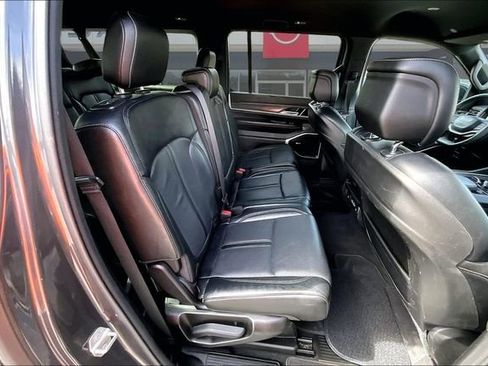 Used 2024 Jeep Wagoneer L Series II w/ Flexible Seating Group image 22