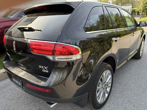 Used 2015 Lincoln MKX AWD w/ Equipment Group 102A image 6