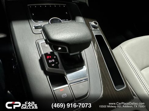 Used 2019 Audi Q5 2.0T Premium Plus w/ Premium Plus Package AWD/4WD image 42