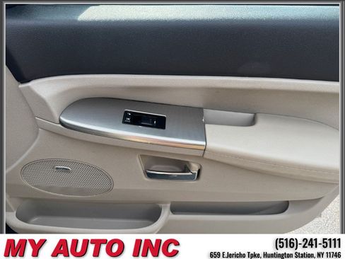 Used 2009 Jeep Grand Cherokee Laredo AWD/4WD image 29
