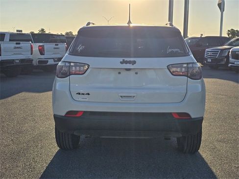 Used 2023 Buick Encore GX Select image 6