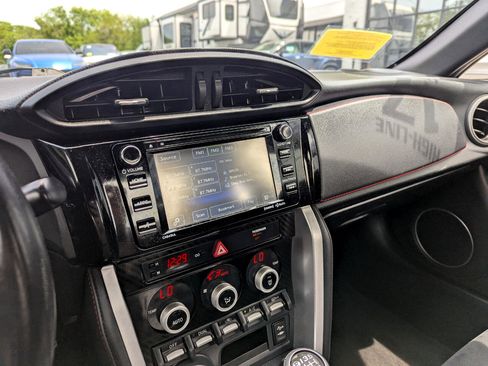 Used 2017 Subaru BRZ Limited w/ Performance Package image 20