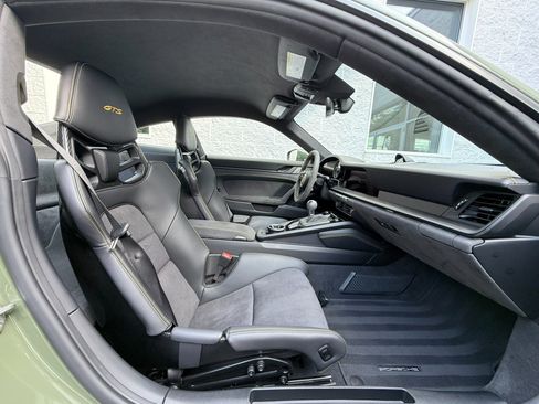 Used 2024 Porsche 911 Carrera GTS RWD image 43
