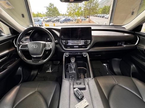 Certified 2024 Toyota Grand Highlander AWD Hybrid image 20