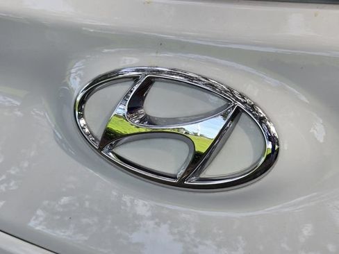 Used 2022 Hyundai Kona SEL w/ Convenience Package AWD/4WD image 10