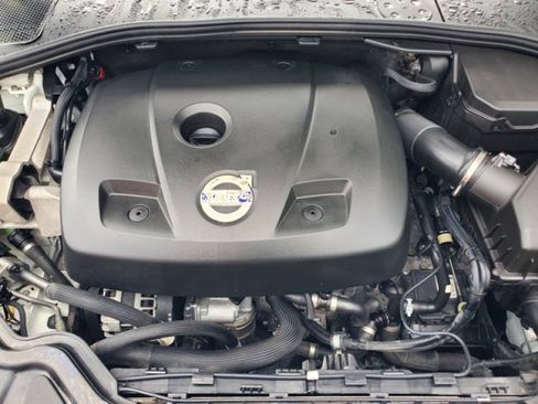 Used 2015 Volvo S60 T5 Premier image 36