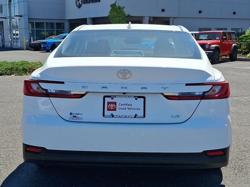 Used 2025 Toyota Camry LE w/ Convenience Package FWD image 6