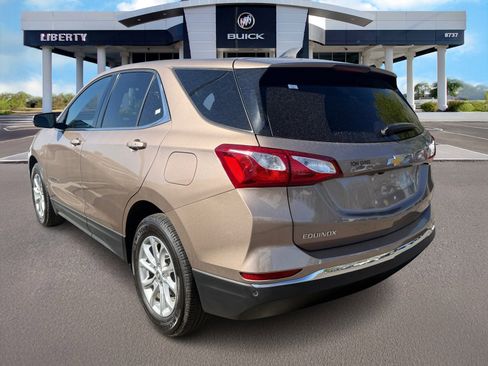 Used 2019 Chevrolet Equinox LT image 3