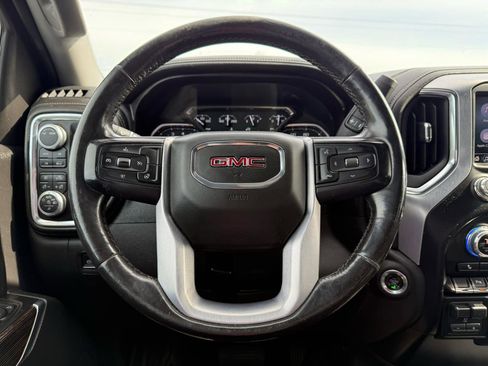 Used 2020 GMC Sierra 1500 Elevation w/ Elevation Value Package AWD/4WD image 9