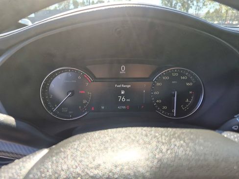 Used 2021 Cadillac XT4 Sport w/ Cold Weather Package FWD image 18
