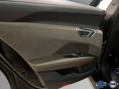 Used 2022 Audi e-tron GT Premium Plus image 63