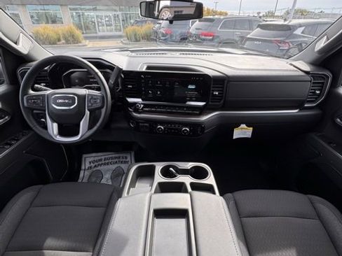 Used 2025 GMC Sierra 1500 Elevation image 18