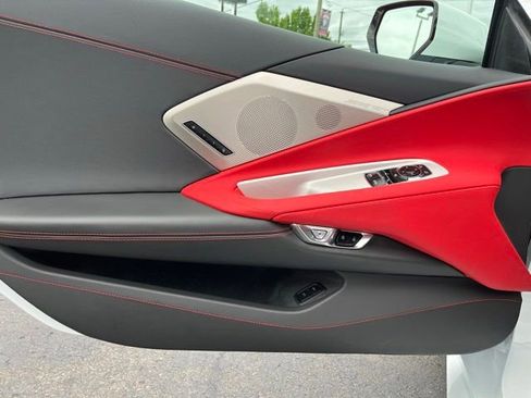 Used 2023 Chevrolet Corvette Stingray Preferred Cpe w/ Z51 Performance Package RWD image 17
