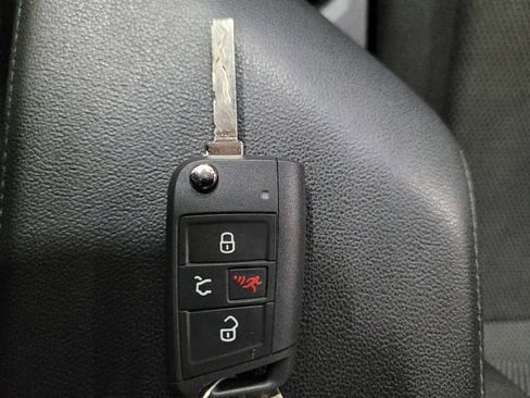 Used 2019 Volkswagen Jetta S w/ Driver Assistance Package FWD image 32