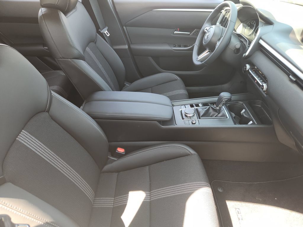 Used 2026 MAZDA CX-50 Meridian Edition w/ Weather Package AWD/4WD image 10
