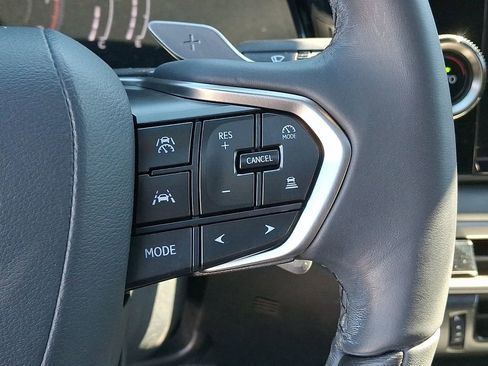 Used 2023 Lexus RX 350 Premium w/ Accessory Package AWD/4WD image 23