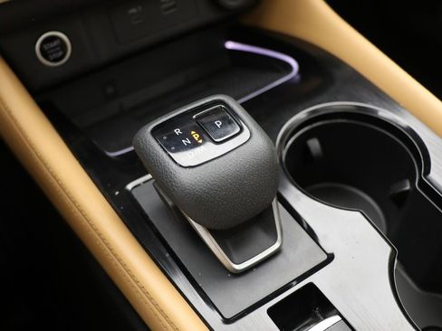 Used 2023 Nissan Rogue Platinum w/ Platinum Premium Package image 26