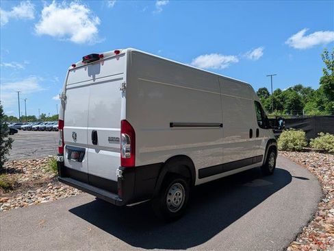 Used 2023 RAM ProMaster 2500 w/ Convenience Group FWD image 5