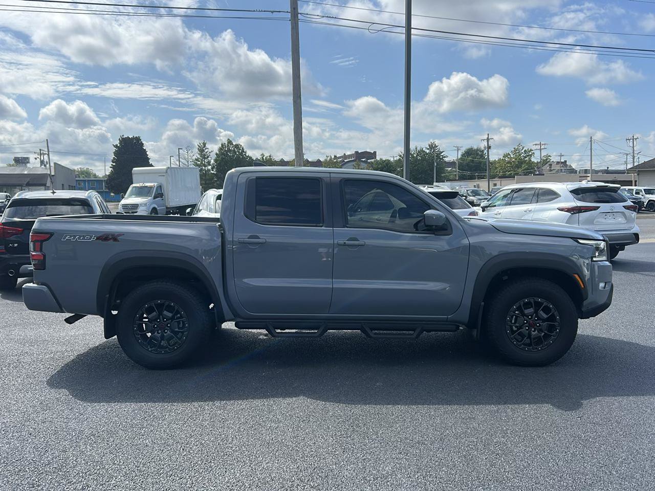 Used 2023 Nissan Frontier PRO-4X w/ Pro-4X Premium Package AWD/4WD image 4