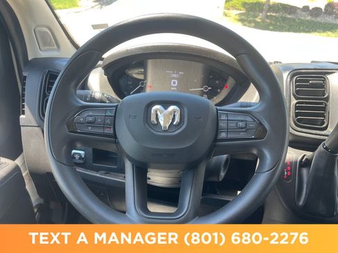 Used 2025 RAM ProMaster 3500 w/ Convenience Group FWD image 17