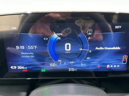 New 2025 Chevrolet Blazer EV LT image 36