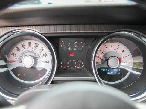 Used 2011 Ford Mustang GT Premium w/ Electronics Pkg RWD image 54