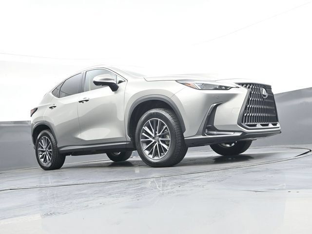 Used 2025 Lexus NX 350 AWD w/ Accessory Package (2T) image 31