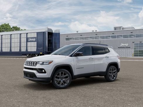 New 2026 Jeep Compass Limited AWD/4WD image 2