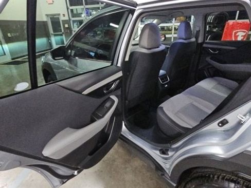 Certified 2025 Subaru Outback Premium w/ Popular Package #1A image 32