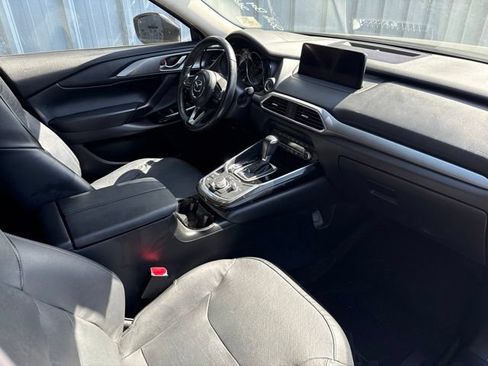 Used 2023 MAZDA CX-9 Touring Plus AWD/4WD image 4