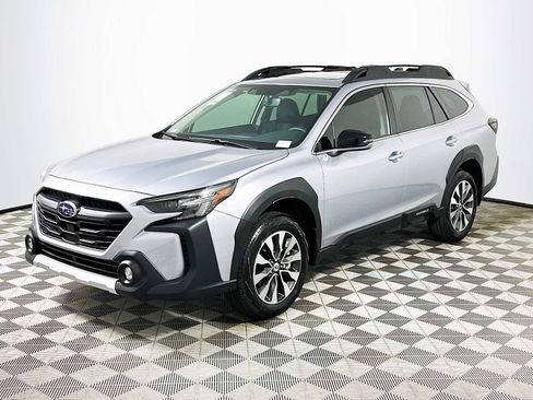 New 2025 Subaru Outback Limited image 3