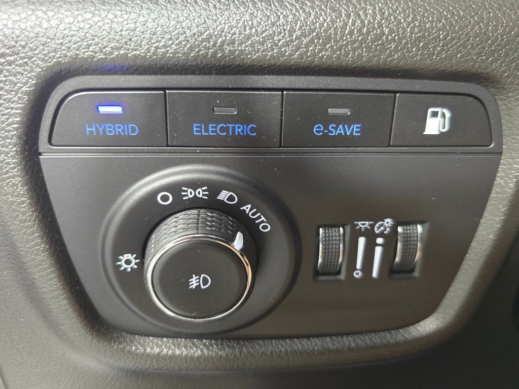 Used 2023 Jeep Grand Cherokee Summit w/ Rear Seat Video Group I AWD/4WD image 24