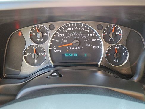 Used 2017 Chevrolet Express 3500 LT w/ LT Preferred Equipment Group RWD image 19