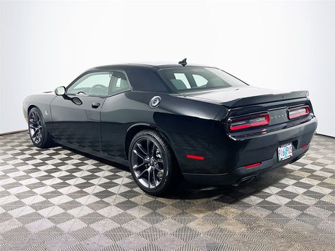 Used 2023 Dodge Challenger R/T Scat Pack image 6