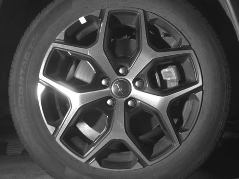 Used 2025 Jeep Compass Limited image 13