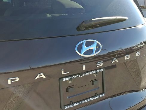 Used 2024 Hyundai Palisade Calligraphy image 33