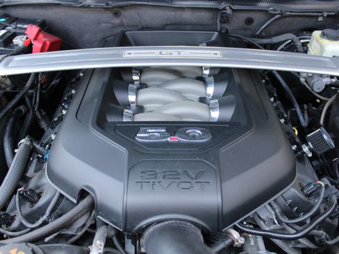 Used 2014 Ford Mustang GT w/ Equipment Group 301A RWD image 33
