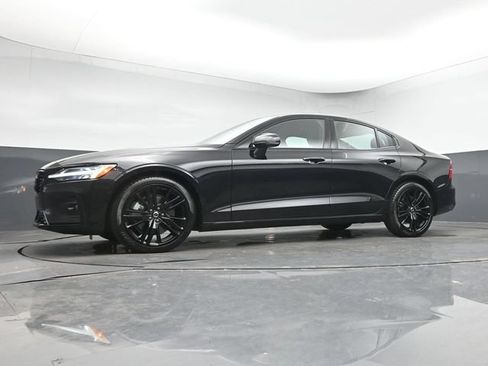 Used 2024 Volvo S60 B5 Plus w/ Climate Package FWD image 39