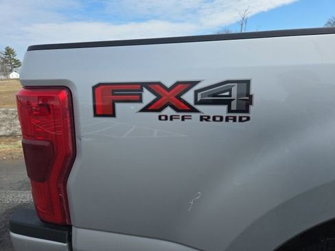 Used 2018 Ford F250 Platinum w/ Platinum Ultimate Package image 6