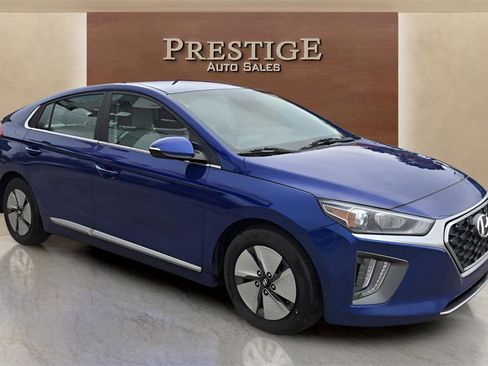 Used 2022 Hyundai Ioniq SE image 8