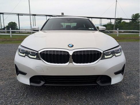 Used 2022 BMW 330i xDrive Sedan w/ Premium Package 2 AWD/4WD image 2